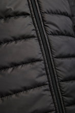 Load image into Gallery viewer, Curve MoKate Quilted Hood Jacket - Black
