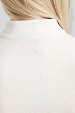 Load image into Gallery viewer, MoCilia Refined Jacquard Training Shirt - White
